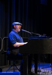 Dueling Pianos @ SHOWROOM | Photos By Paige Lenahan